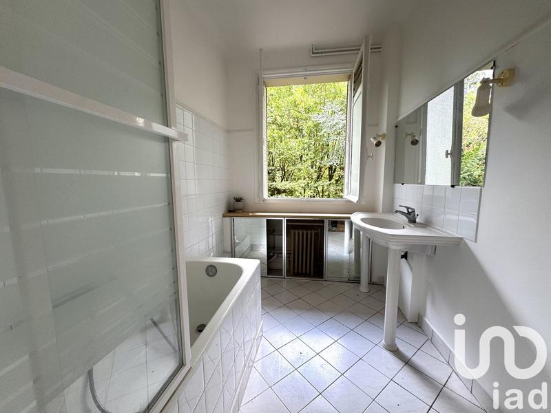 Maison - 186 m² - 8 pièces