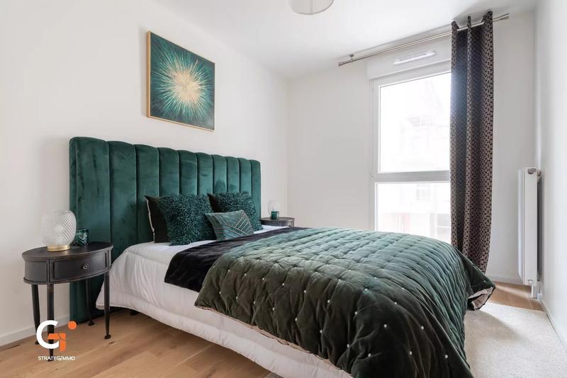 Appartement - 100 m² - 4 pièces