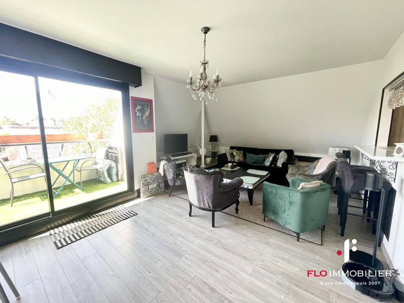 Appartement - 130 m² - 6 pièces