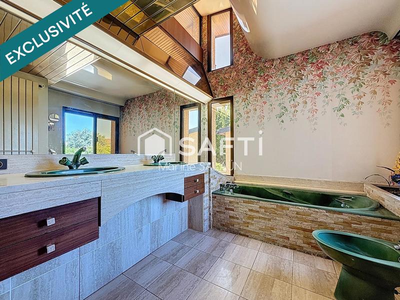 Maison - 152 m² - 5 pièces