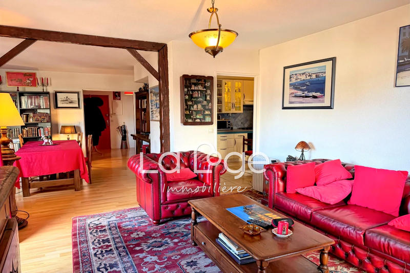 Appartement - 81 m² - 3 pièces