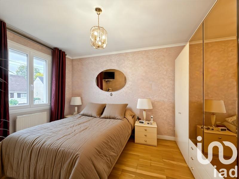 Maison - 80 m² - 5 pièces