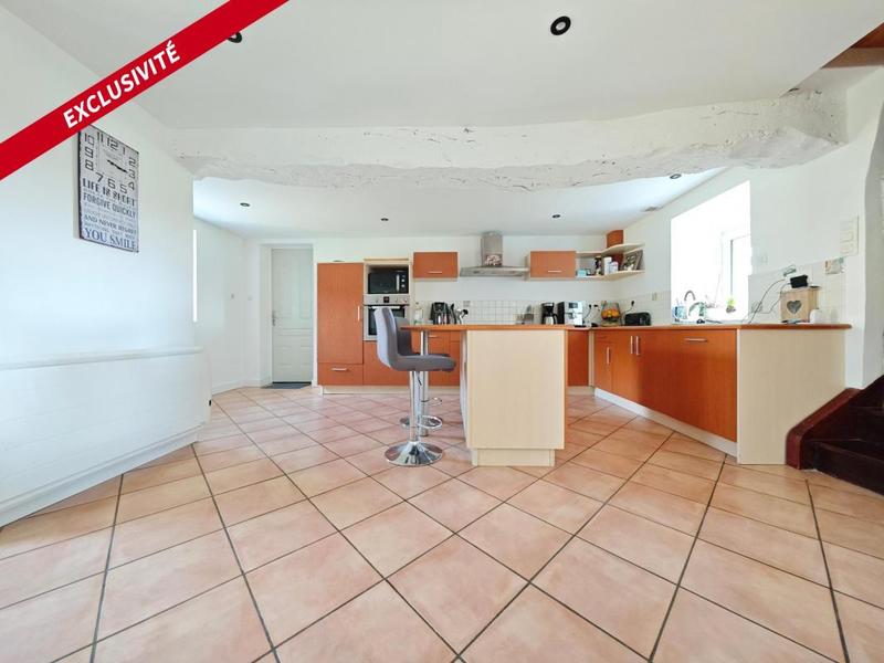 Maison - 168 m² - 7 pièces