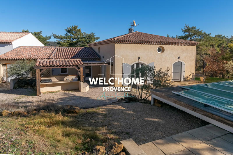 Maison - 185 m² - 6 pièces