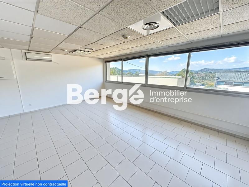 Entrepôt - 134 m²
