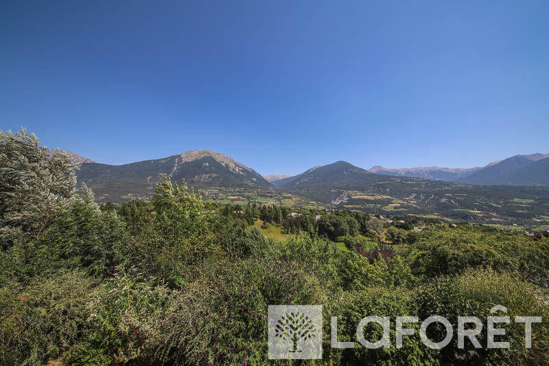 Maison - 166 m² - 8 pièces