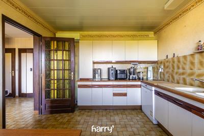 Maison - 183 m² - 7 pièces