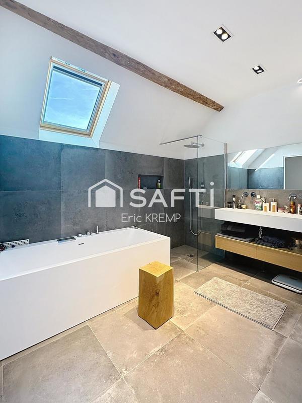 Maison - 160 m² - 6 pièces