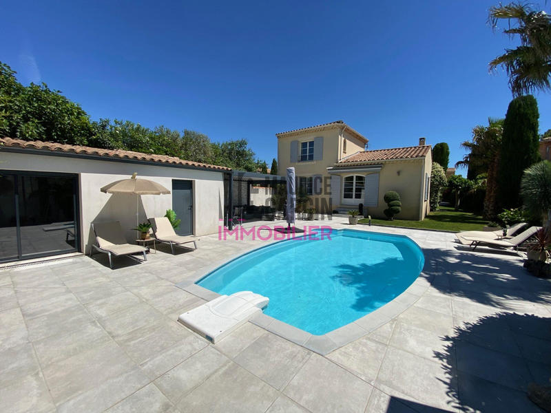 Villa - 150 m² - 5 pièces