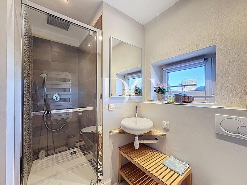 Maison ancienne - 322 m² - 10 pièces