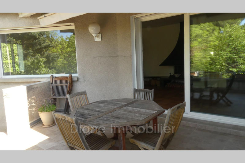 Villa - 210 m² - 7 pièces