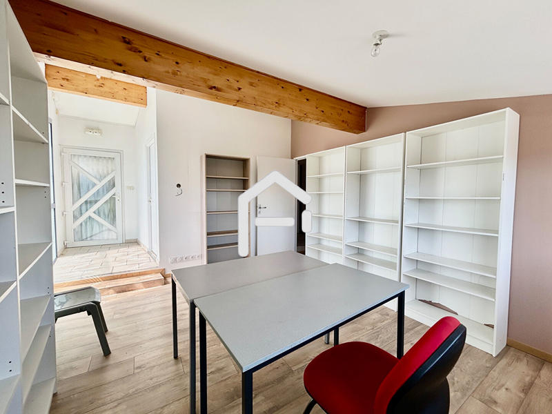 Local d'activités - 75 m² - 4 pièces