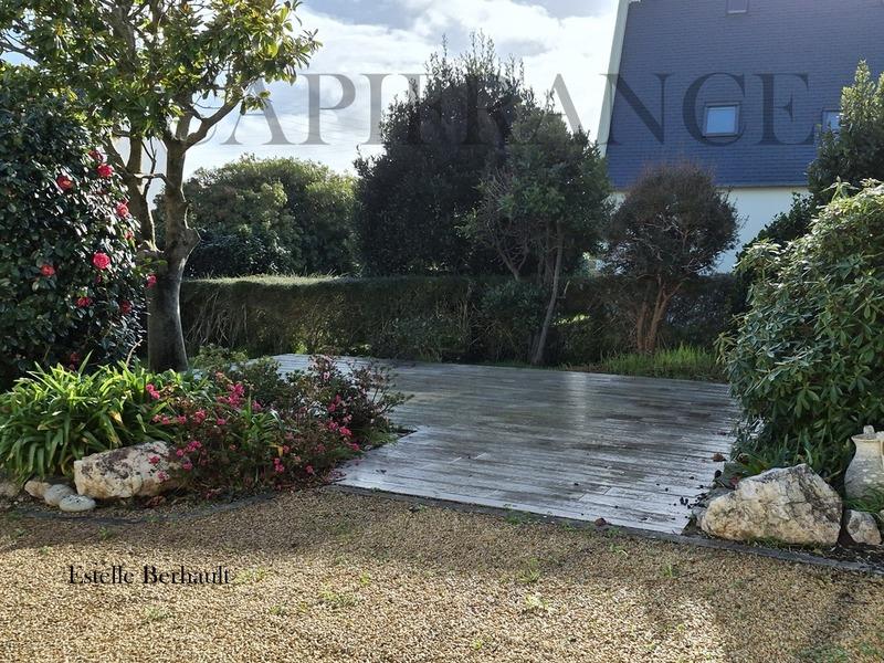 Maison - 177 m² - 8 pièces