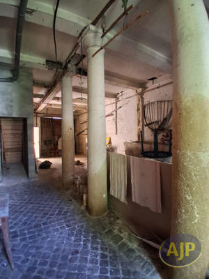 Maison - 200 m² - 4 pièces