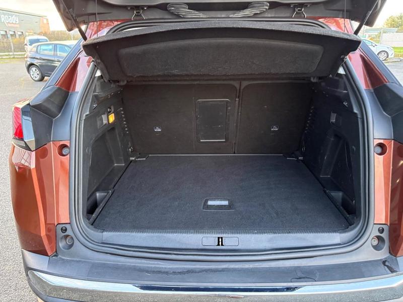 Peugeot 3008 II 1.5 Blue-Hdi 130 Allure