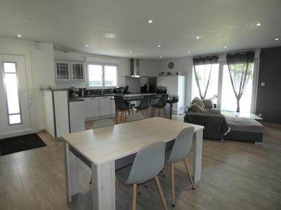 Maison - 126 m² - 5 pièces