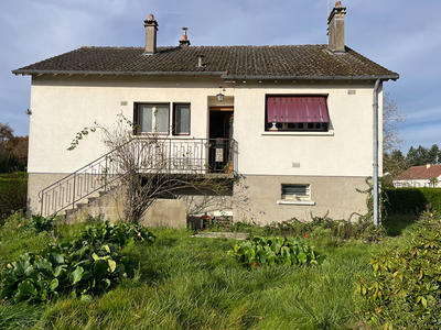 Maison - 96 m² - 6 pièces