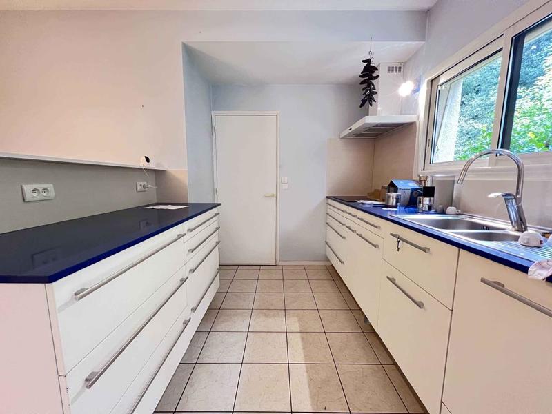 Maison - 180 m² - 5 pièces