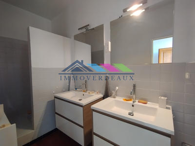 Maison - 165 m² - 7 pièces