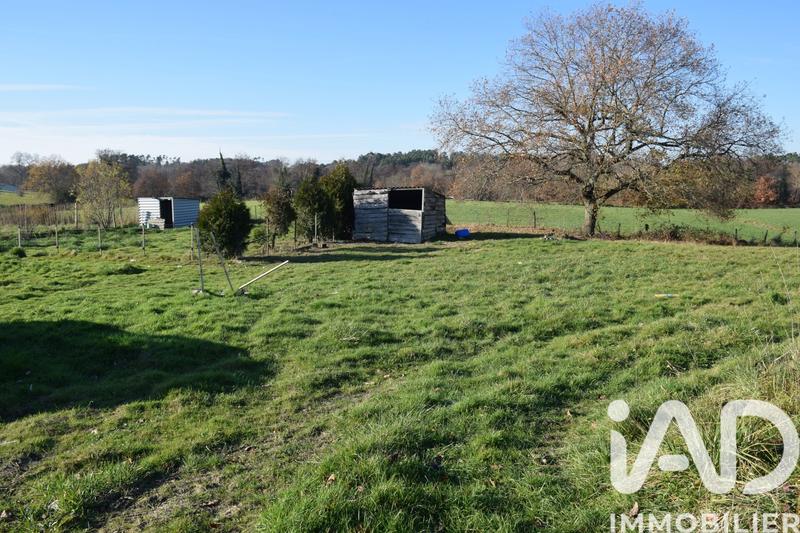 Maison - 259 m² - 9 pièces