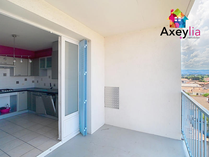 Appartement - 75 m² - 4 pièces