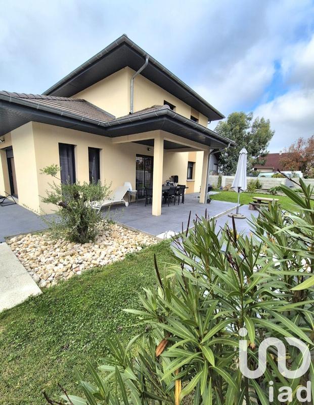 Maison - 115 m² - 5 pièces