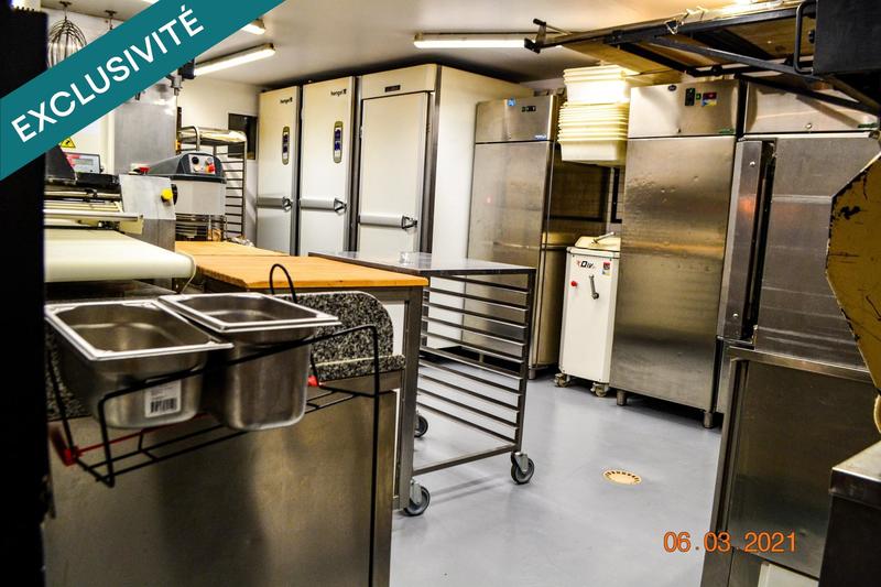 Local commercial - 80 m² - 2 pièces