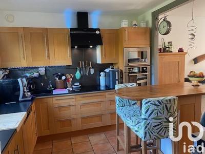 Maison - 77 m² - 4 pièces