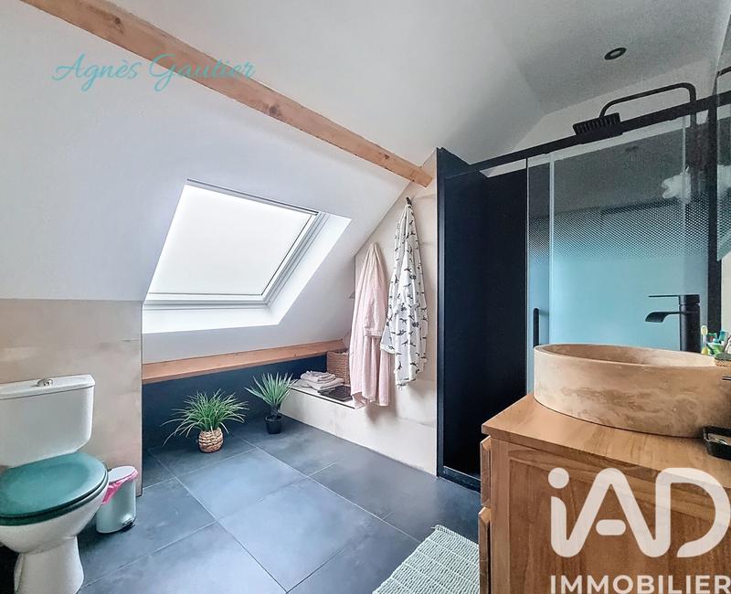 Maison - 194 m² - 9 pièces