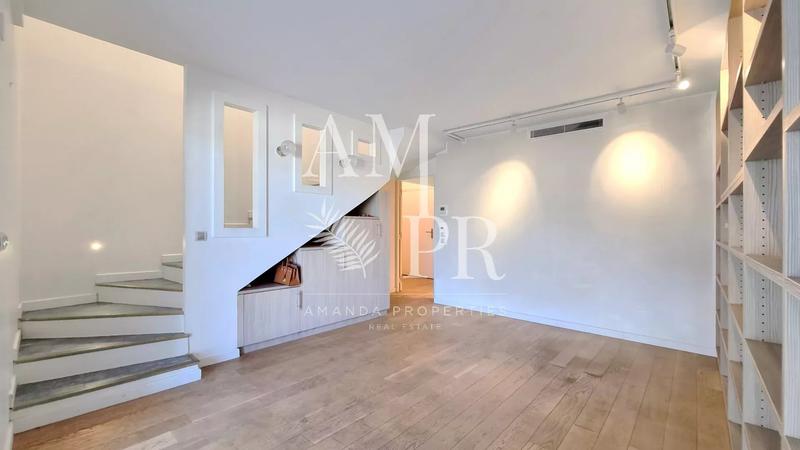 Appartement - 136 m² - 5 pièces