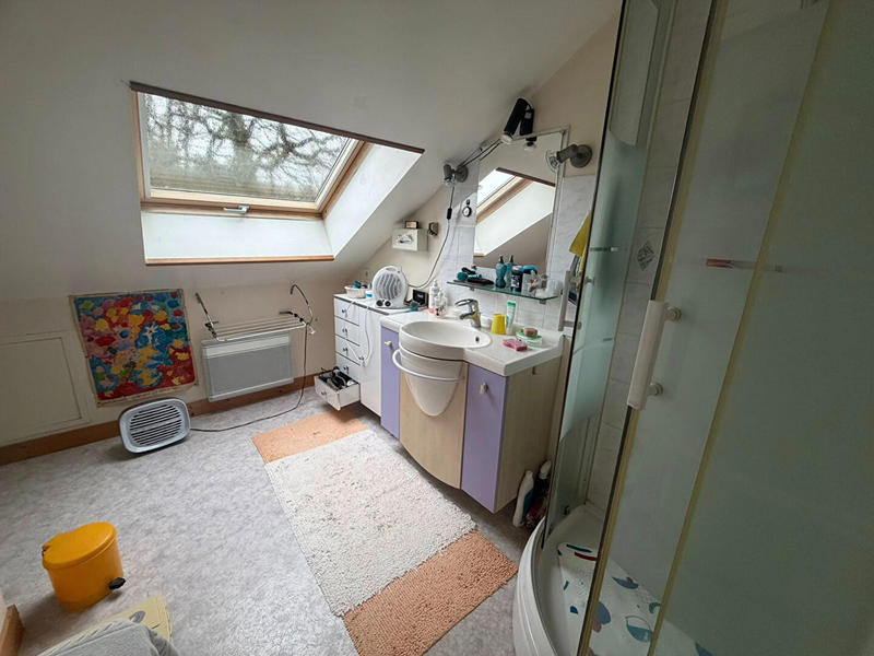 Maison - 196 m² - 7 pièces