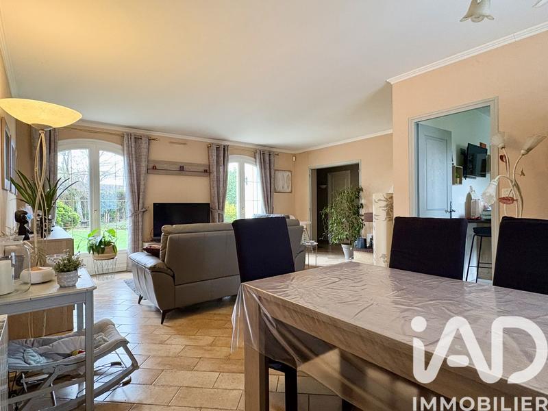 Maison - 140 m² - 9 pièces