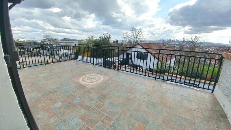 Maison - 151 m² - 6 pièces