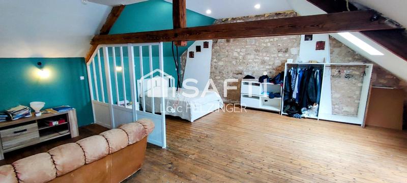 Maison - 240 m² - 6 pièces