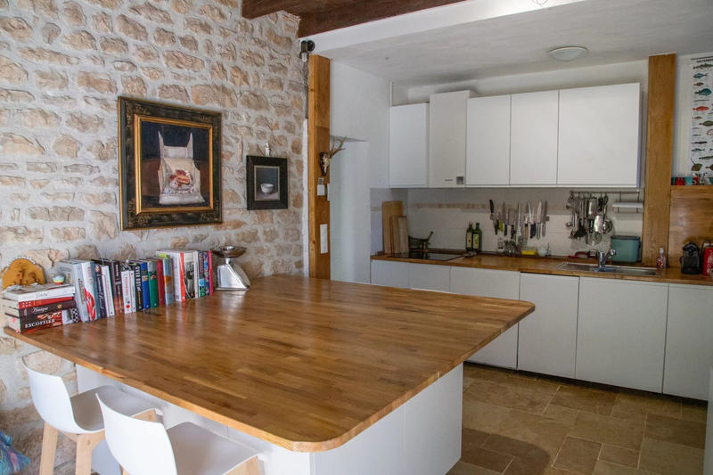 Maison traditionnelle - 128 m² - 6 pièces