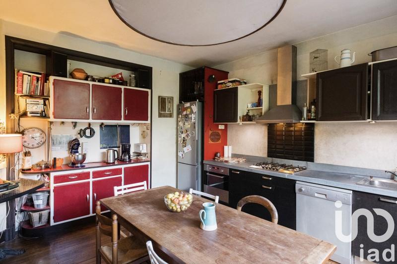 Maison - 195 m² - 8 pièces