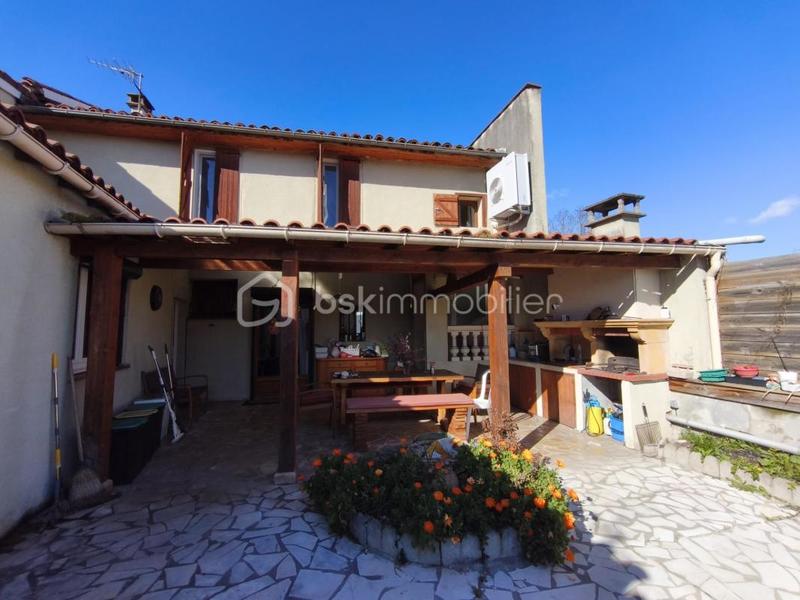 Maison - 105 m² - 4 pièces