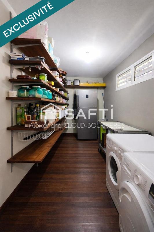 Villa - 276 m² - 6 pièces