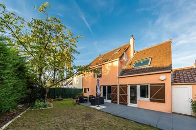 Maison - 116 m² - 4 pièces