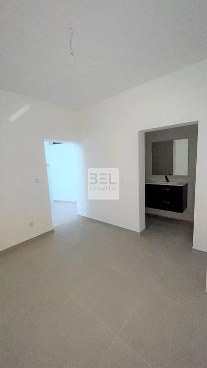 Villa - 147 m² - 8 pièces