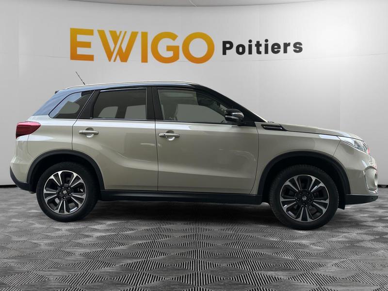 Suzuki Vitara 1.4 Boosterjet Auto 1style 129 Ch avec Attelage