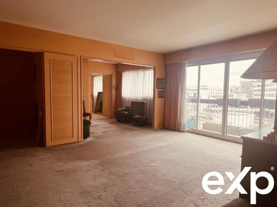 Appartement - 159 m² - 6 pièces