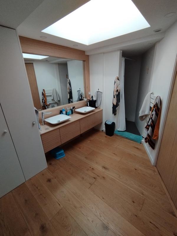 Maison - 217 m² - 7 pièces