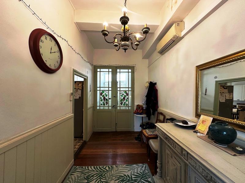 Maison - 281 m² - 7 pièces