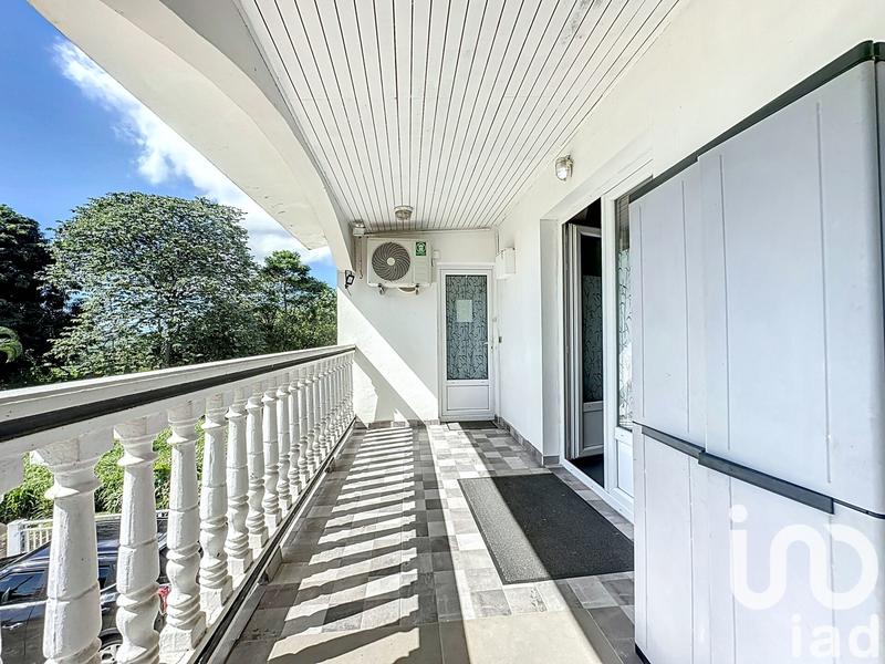 Appartement - 122 m² - 3 pièces