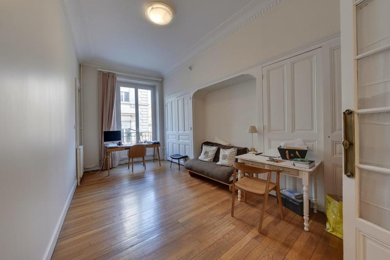 Appartement - 187 m² - 5 pièces