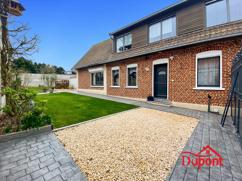 Maison traditionnelle - 160 m² - 5 pièces