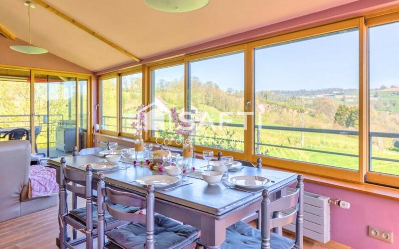 Maison - 140 m² - 6 pièces