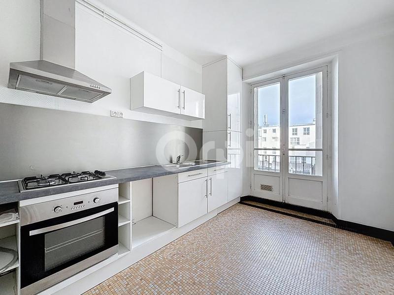 Appartement - 86 m² - 4 pièces