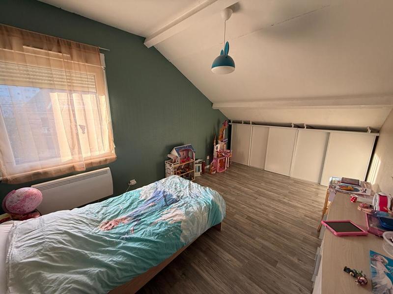 Maison - 106 m² - 5 pièces